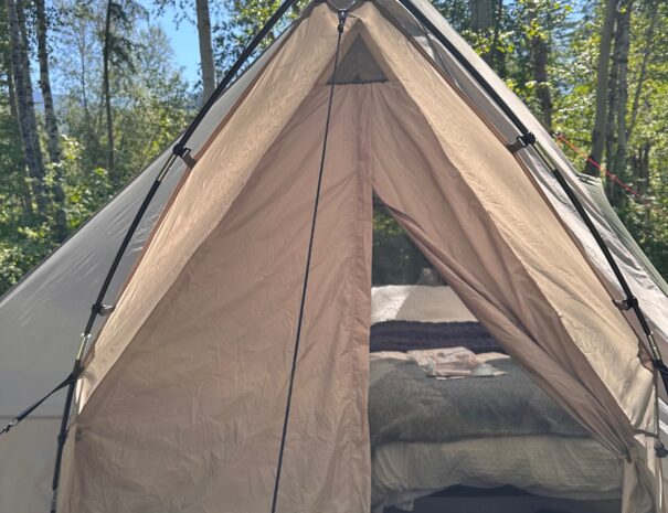 Thor Outfitter tent - Bluestone Acres